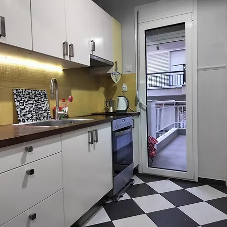 M2 Urban Escape 2 Bedroom Flat In * Thessaloniki