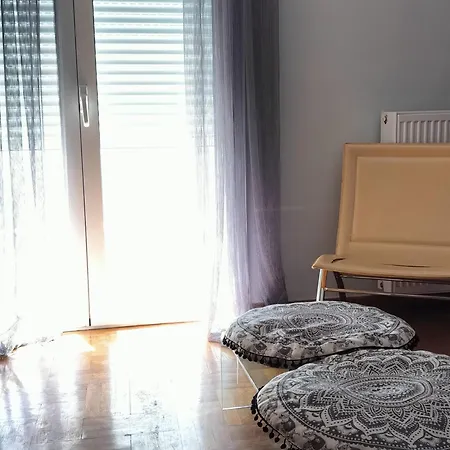 M2 Urban Escape 2 Bedroom Flat In